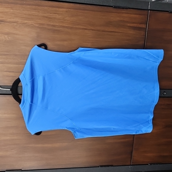 Men Reebok Muscle Shirt - Picture 4 of 4